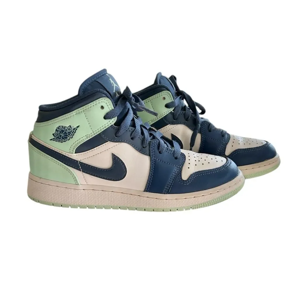Nike Air Jordan 1 Old School Retro Blue and Light Green High Tops Size 4.5Y W6